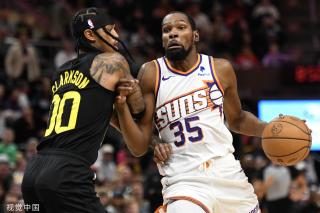 间有人在场 间有人在场