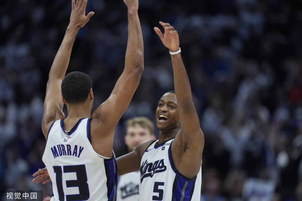 球迷或者媒 球迷或者媒