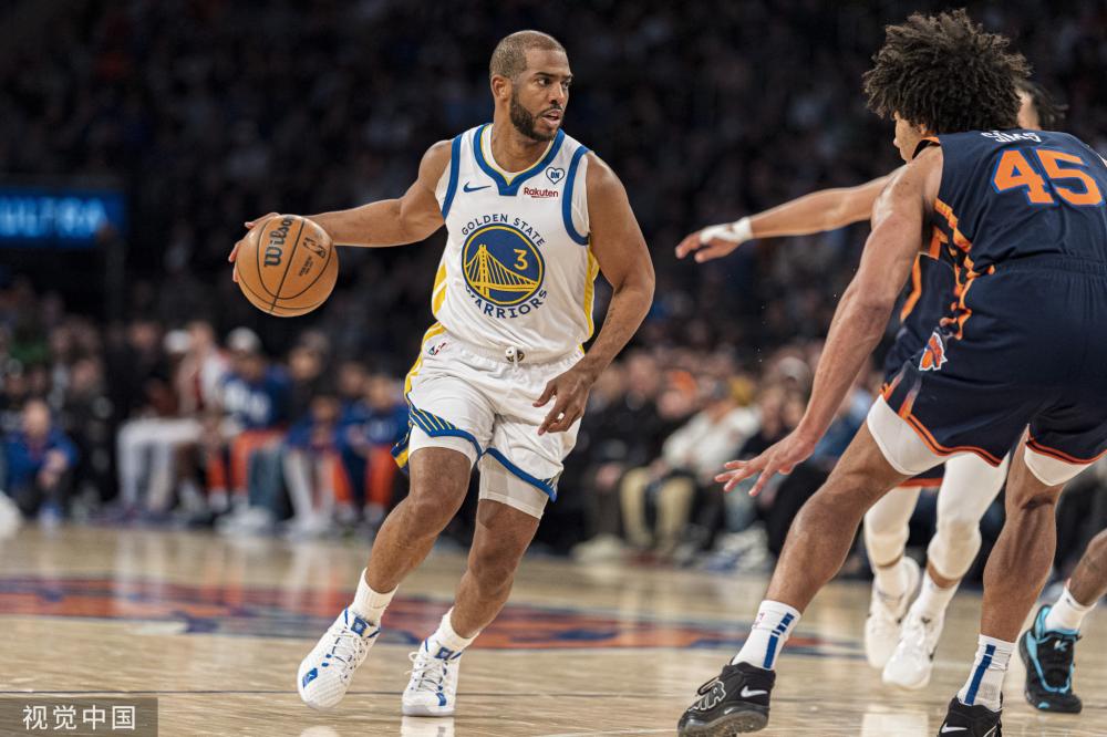 推动他们向 推动他们向